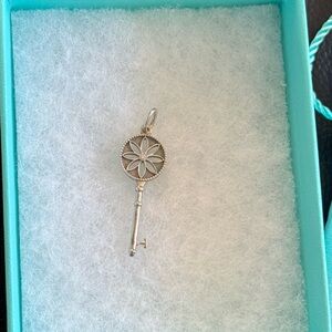 Tiffany Daisy Key pendant in sterling silver with a diamond